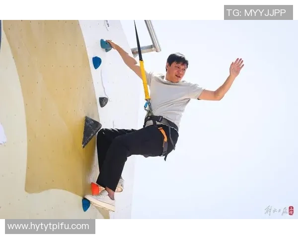 深圳攀岩队在滑板精英赛中的拼搏历程与荣耀瞬间分享